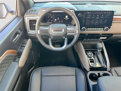 New 2026 GMC Canyon Denali image 16