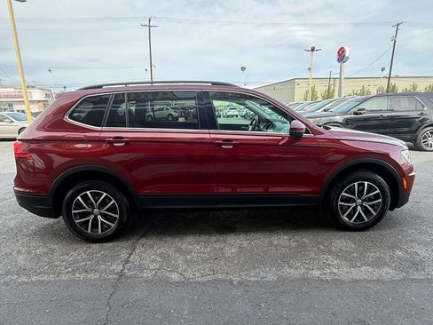 Used 2019 Volkswagen Tiguan SE AWD/4WD image 5