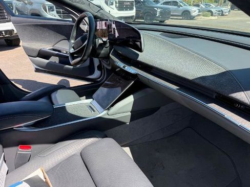 Used 2024 Lucid Air Touring AWD/4WD image 20