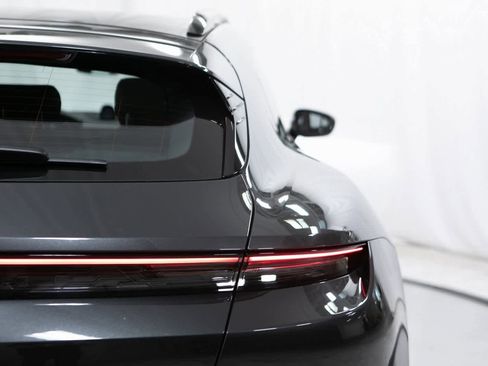 Certified 2024 Porsche Taycan GTS image 39