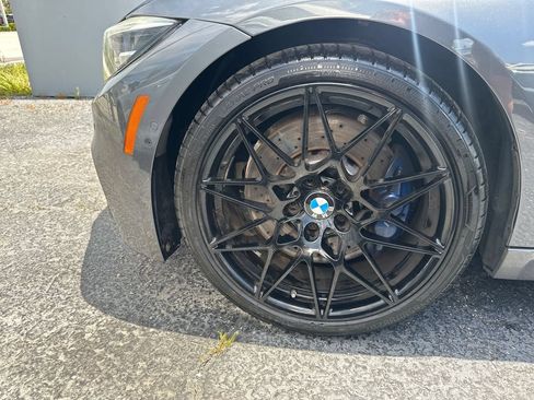 Used 2018 BMW M3 RWD image 15