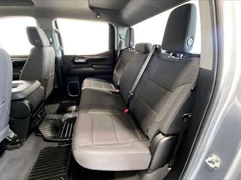 Used 2024 Chevrolet Silverado 1500 LT image 19