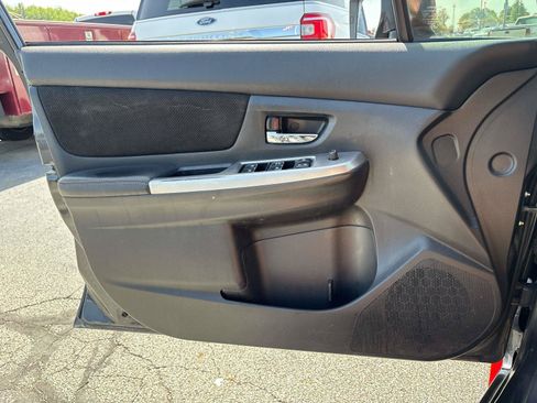 Used 2016 Subaru Crosstrek 2.0i Premium w/ Popular Package #1 AWD/4WD image 15