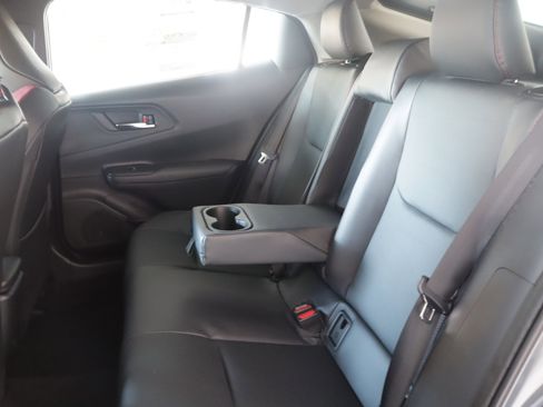 New 2026 Toyota Prius Plug-In Hybrid image 8