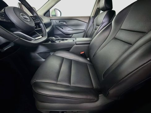 Used 2023 Nissan Rogue SV w/ SV Premium B Package FWD image 13