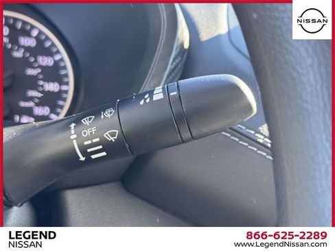 Used 2025 Nissan Sentra SV image 22