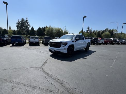 New 2026 GMC Sierra 1500 Elevation AWD/4WD image 3