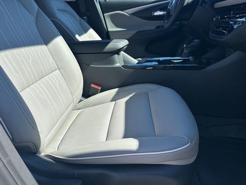 New 2026 Buick Envista Avenir image 14