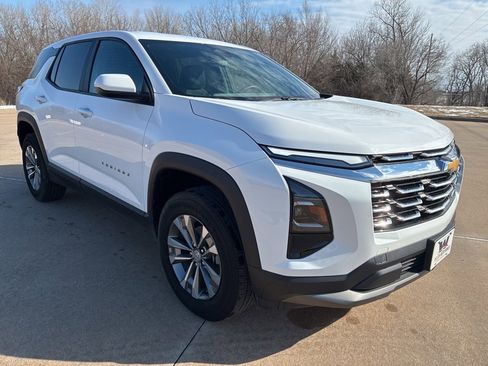 Certified 2025 Chevrolet Equinox LT image 7