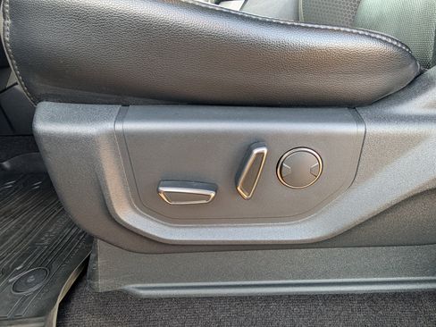 Certified 2020 Ford F150 Raptor w/ Equipment Group 802A Luxury image 21