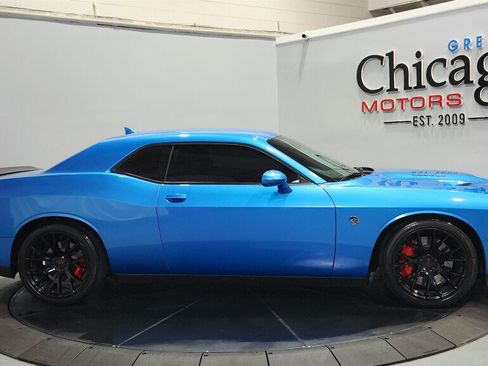 Used 2016 Dodge Challenger SRT Hellcat RWD image 13