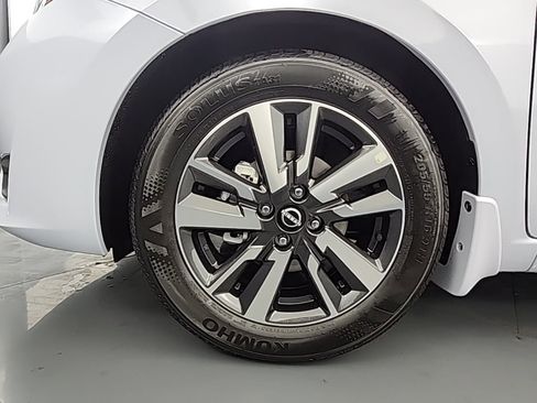 New 2025 Nissan Versa SV w/ Trunk Package image 13