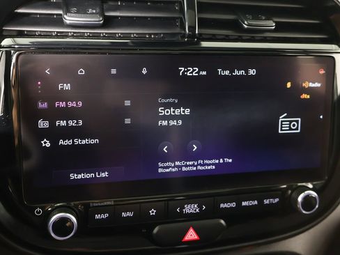 Used 2023 Kia Soul GT-Line FWD image 46