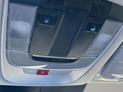 New 2026 Kia Sorento S FWD image 32
