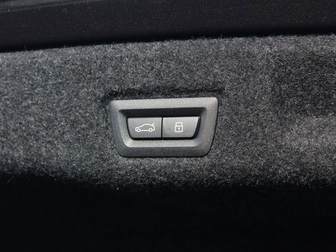 New 2026 BMW 530i xDrive w/ Executive Package AWD/4WD image 9