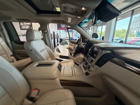 Used 2018 GMC Yukon XL Denali AWD/4WD image 41