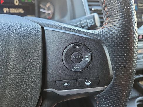 Used 2023 Honda Passport TrailSport image 12