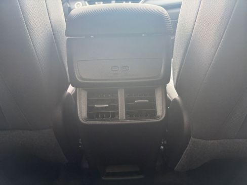 Used 2025 Chevrolet Equinox LT FWD image 22