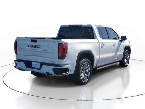 Used 2023 GMC Sierra 1500 Denali w/ Denali Reserve Package AWD/4WD image 4
