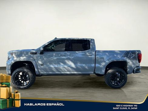 Used 2025 GMC Sierra 1500 AT4 w/ AT4 Premium Package image 3