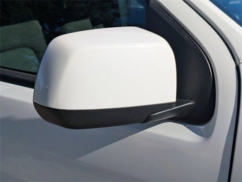 Used 2022 Chevrolet Colorado LT w/ Safety Package image 12