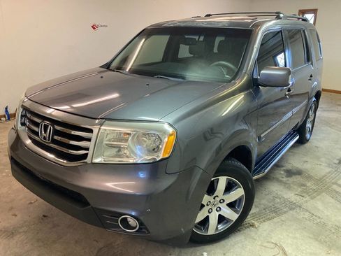 Used 2014 Honda Pilot Touring image 1