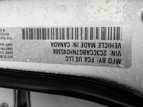 Used 2022 Chrysler 300 S image 22