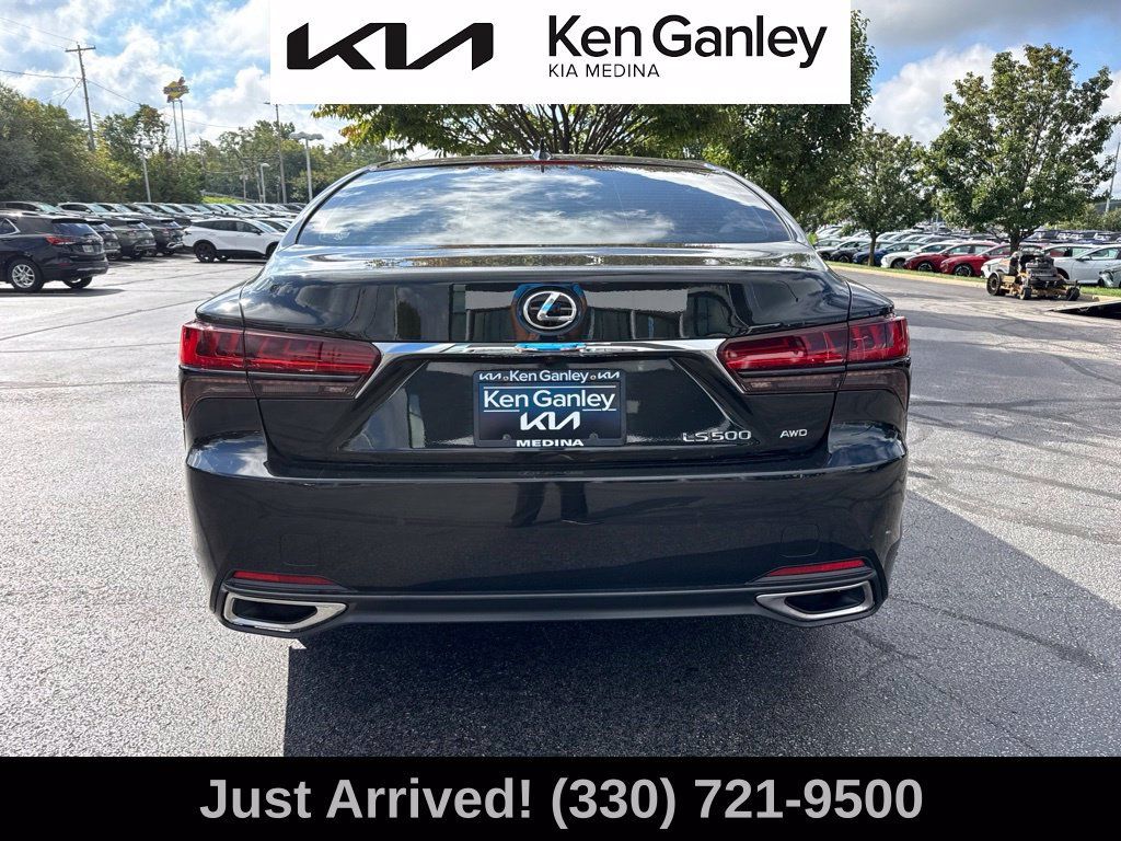 Used 2021 Lexus LS 500 AWD w/ Interior Upgrade Package image 4