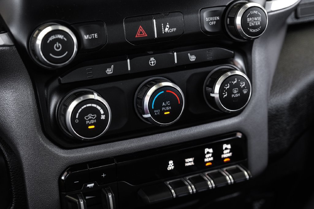Used 2023 RAM 1500 Big Horn AWD/4WD image 23