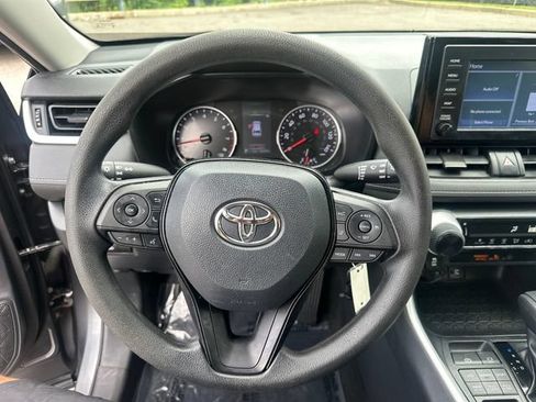 Used 2019 Toyota RAV4 LE w/ All Weather Liner Package AWD/4WD image 32