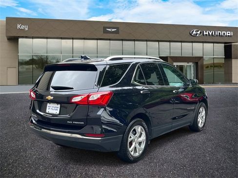 Used 2020 Chevrolet Equinox Premier image 6
