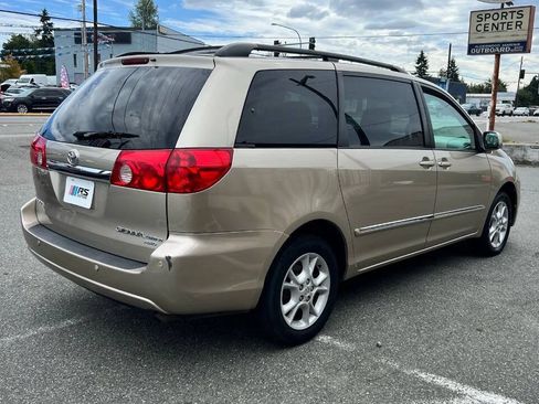 Used 2006 Toyota Sienna XLE Limited AWD/4WD image 5
