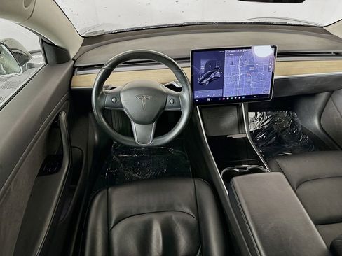 Used 2018 Tesla Model 3 Long Range image 27