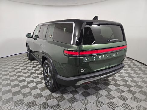 Used 2024 Rivian R1S Adventure AWD/4WD image 3