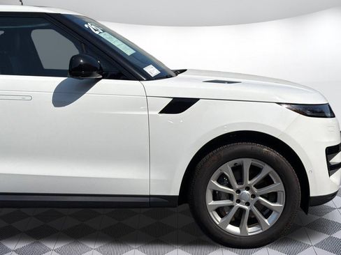 Used 2025 Land Rover Range Rover Sport SE AWD/4WD image 37