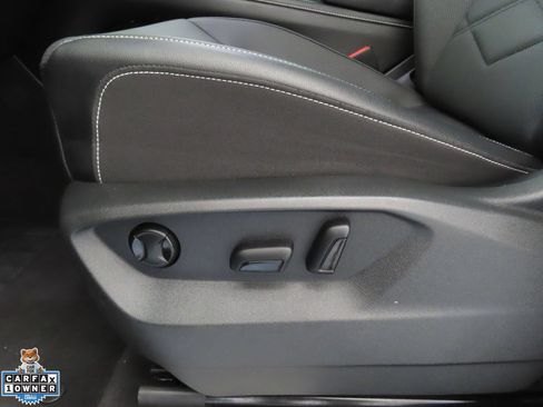 Used 2024 Volkswagen Atlas SE w/ Panoramic Sunroof Package FWD image 12
