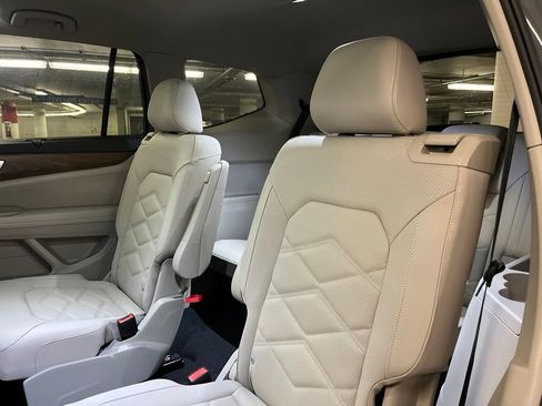 New 2026 Volkswagen Atlas SE AWD/4WD image 24