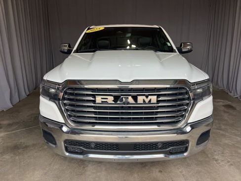 Used 2025 RAM 1500 Laramie AWD/4WD image 2