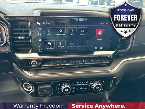 Used 2023 GMC Sierra 1500 SLT w/ SLT Premium Plus Package AWD/4WD image 24