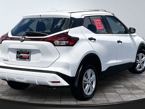 Certified 2023 Nissan Kicks S FWD image 15