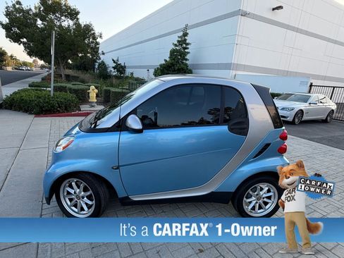 Used 2010 smart fortwo pure image 2