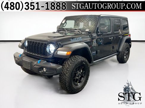 Used 2024 Jeep Wrangler Unlimited AWD/4WD image 1
