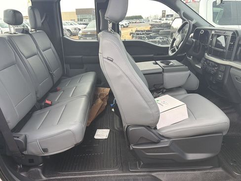 New 2026 Ford F250 XL RWD image 19