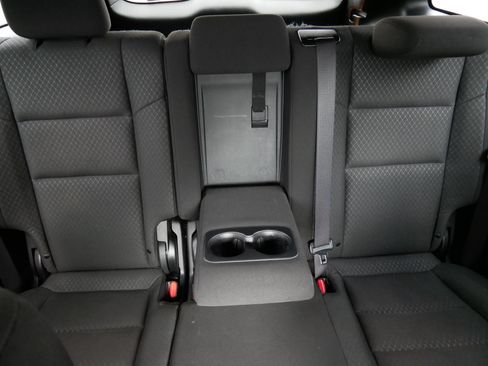 Used 2021 Jeep Grand Cherokee Laredo AWD/4WD image 13
