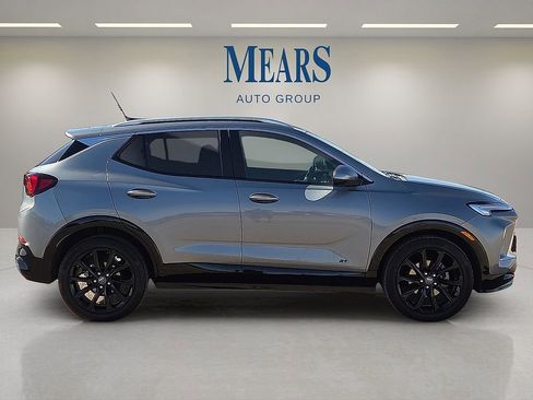 Used 2025 Buick Encore GX Sport Touring w/ Experience Buick Package image 6