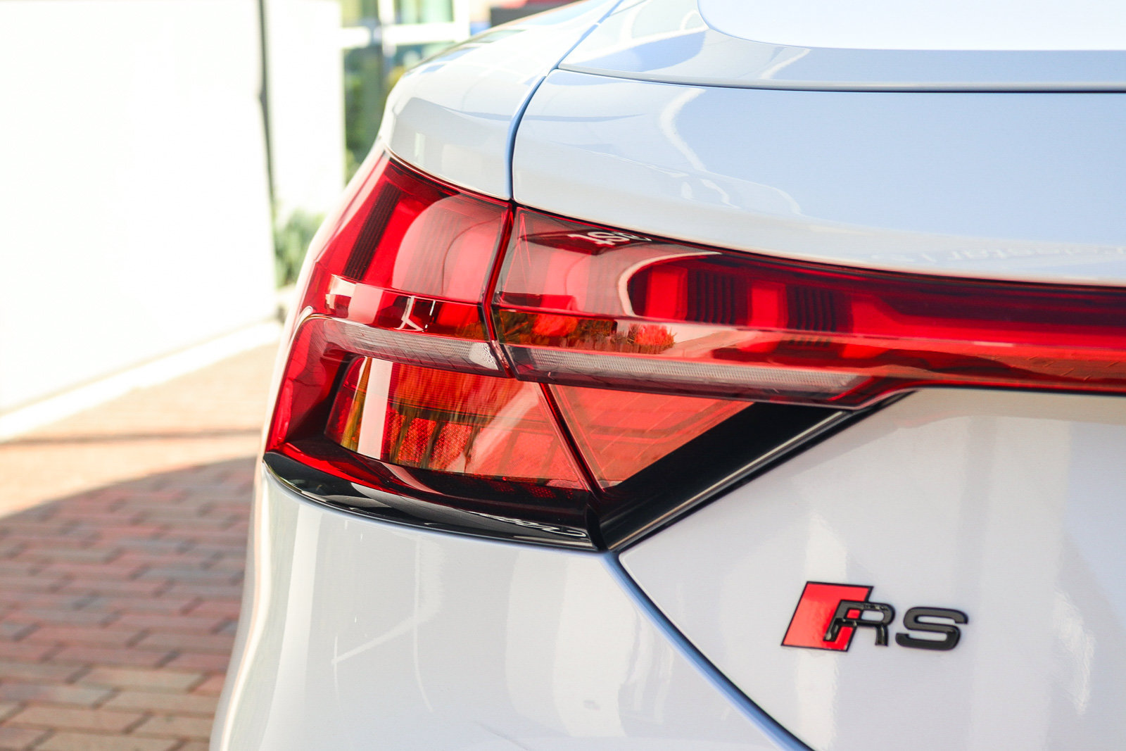 Used 2024 Audi RS e-tron GT w/ Carbon Performance Package AWD/4WD image 8