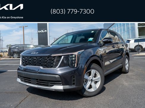 New 2025 Kia Sorento LX image 1