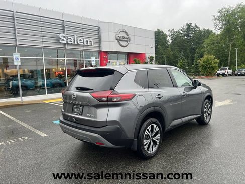 Used 2023 Nissan Rogue SV AWD/4WD image 7