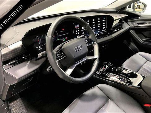 Certified 2025 Audi A6 e-tron Premium w/ Ultra Package AWD/4WD image 6