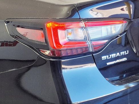 Used 2022 Subaru Legacy Limited image 2